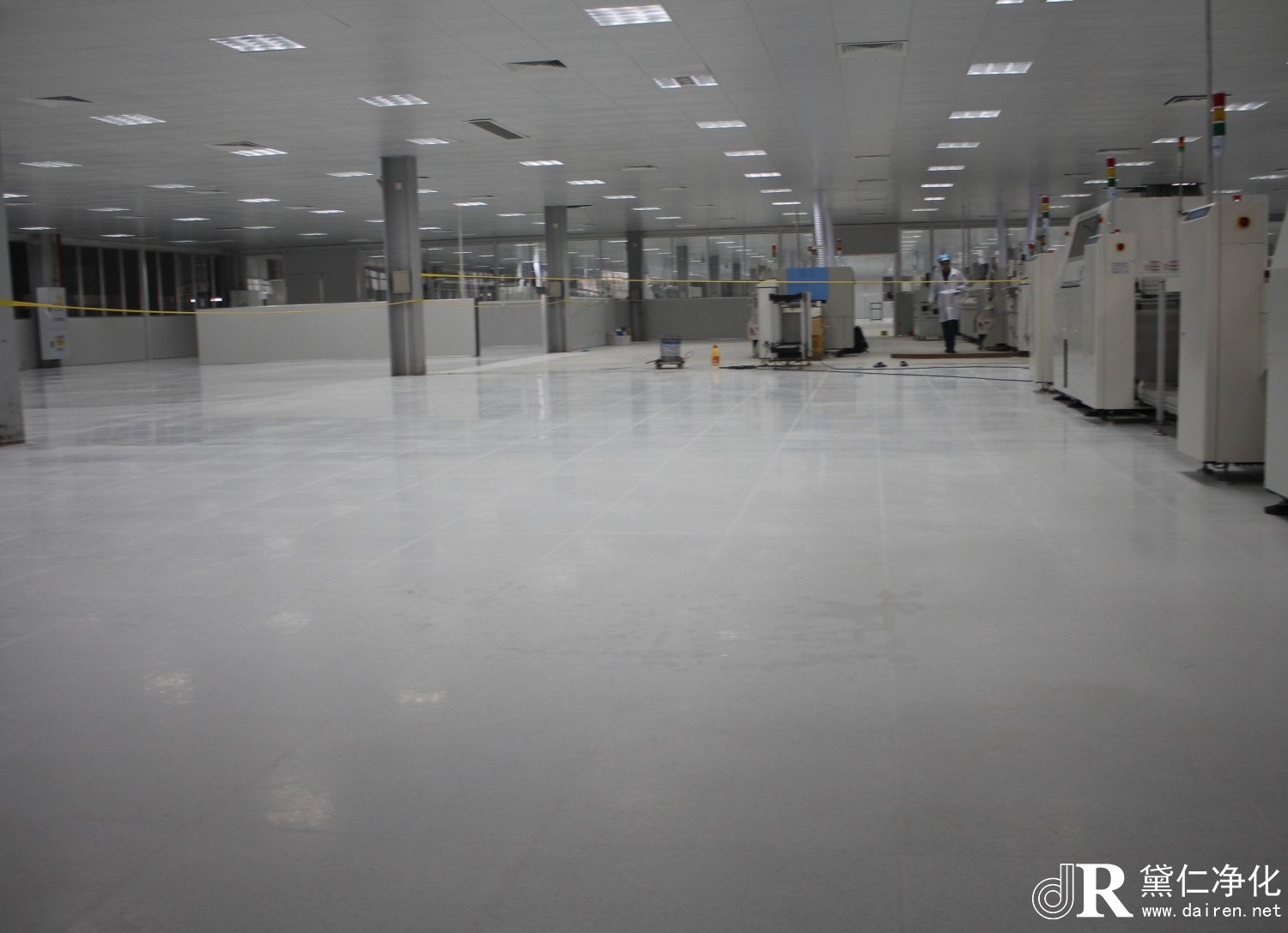十萬級(jí)凈化亂流潔凈室的原理和特點(diǎn)