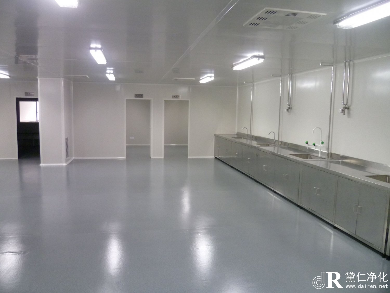 潔凈工程必須要安裝風(fēng)淋室嗎?